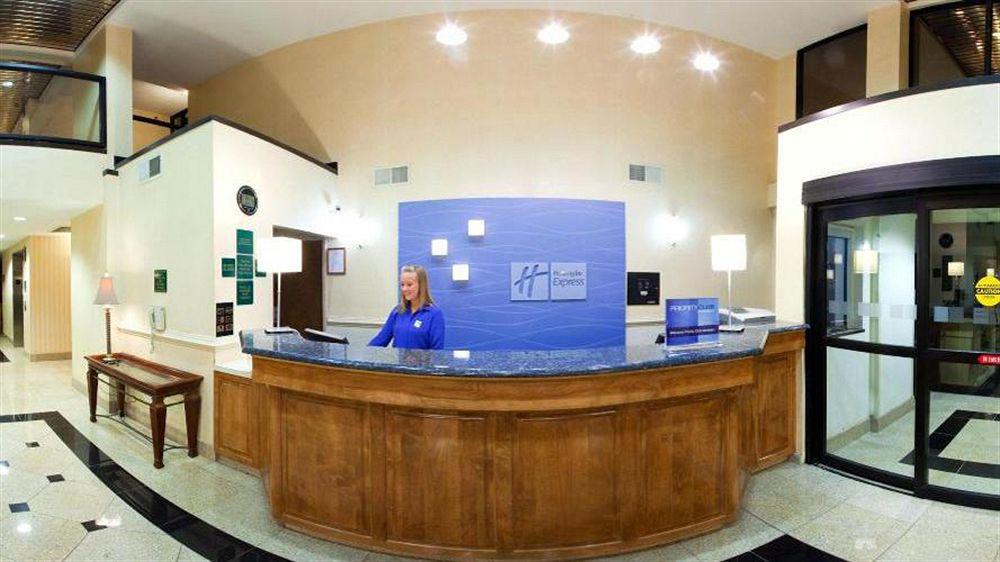 Holiday Inn Express Richmond-Mechanicsville By Ihg Bagian luar foto