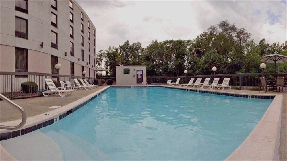 Holiday Inn Express Richmond-Mechanicsville By Ihg Bagian luar foto